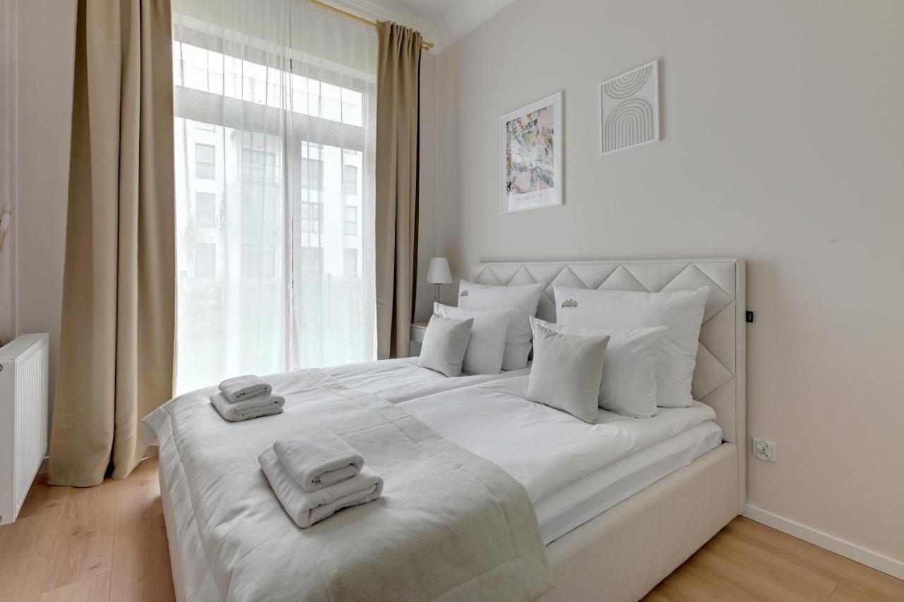 Zajezdnia Wrzeszcz Seaside & Parking By Downtown Apartments กดัญสก์ ภายนอก รูปภาพ