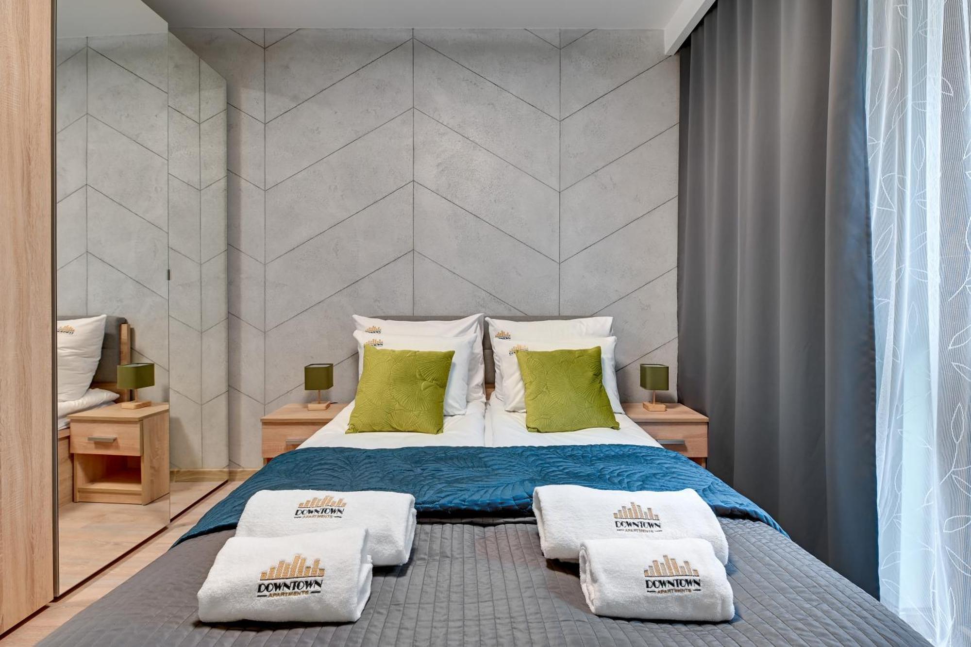 Zajezdnia Wrzeszcz Seaside & Parking By Downtown Apartments กดัญสก์ ภายนอก รูปภาพ